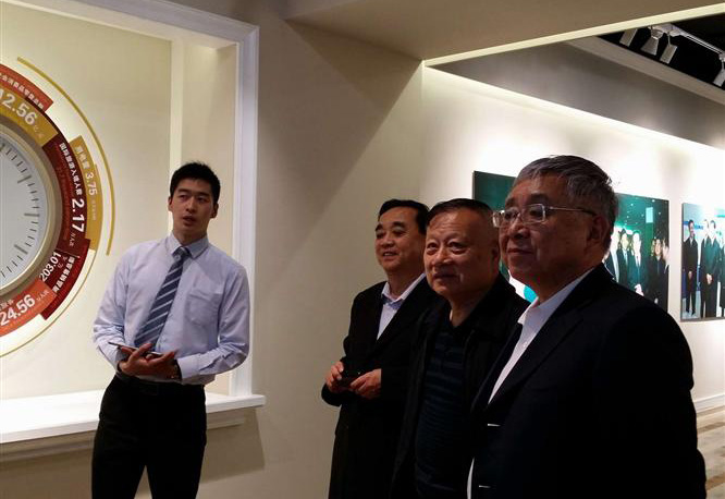 國務院參事葛志榮等來滬調研“環保產業發展”課題